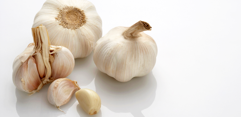 6 Proven Health Benefits of Garlic